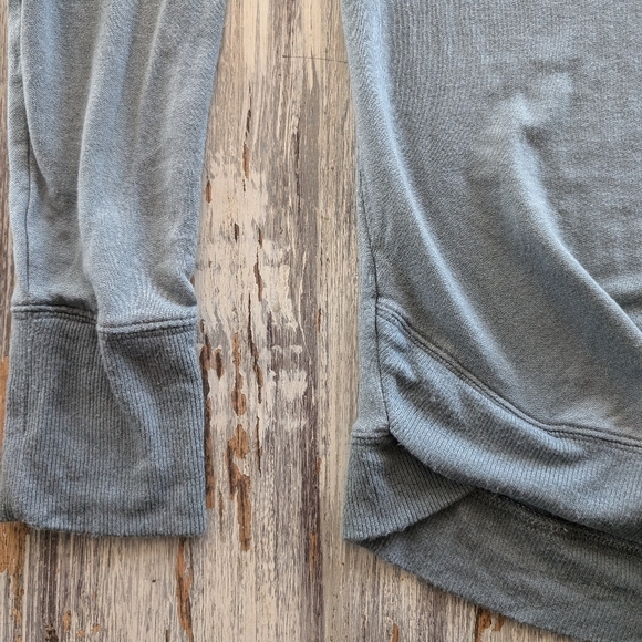 Athleta Mindset Sweater Bali Green Women's Small - Picture 4 of 7